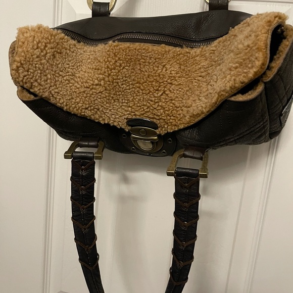 UGG Bag - Picture 10 of 14